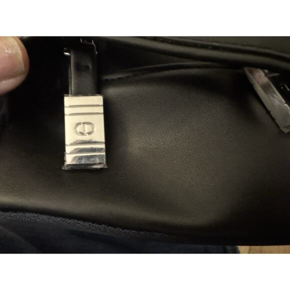 NIB Dior Navy & Black Toiletry Bag Dropp Kit Pouch Travel Case, Dual Zipper - Picture 2 of 5